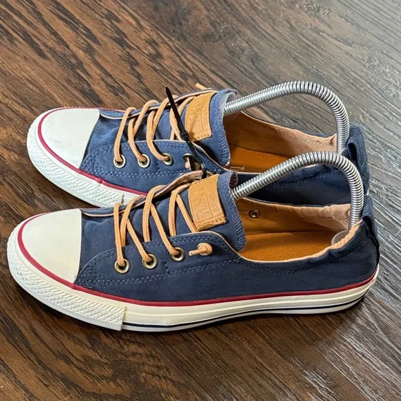 Converse Navy and Tan Sneakers, Women’s Sz 9 - Picture 9 of 13